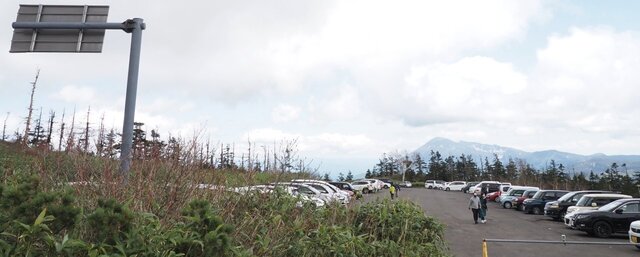 202206011405 無料駐車場上手からの岩手山 w1280 P6010361.jpg