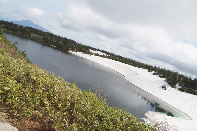202206011530 ガマ沼と岩手山 w1280 P6010557.jpg