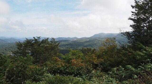 202209131038 須川湖右 w1280 P9130171.jpg